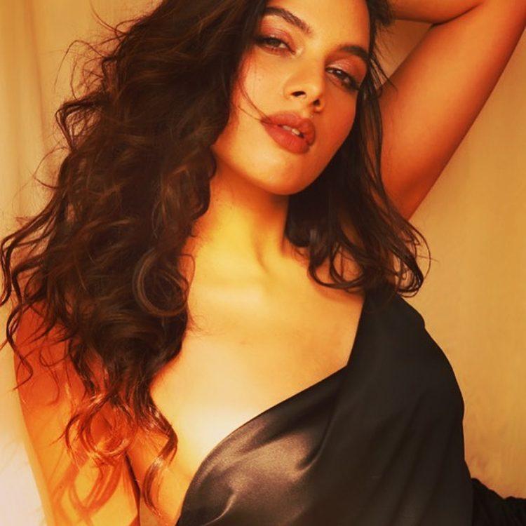 Hot & Feminine, Hope Gives It All 