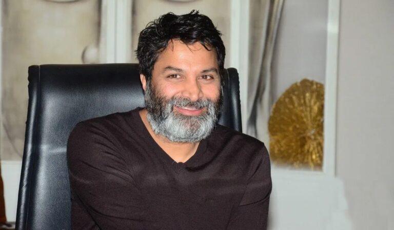 Trivikram Srinivas Fallen into Big Dilemma