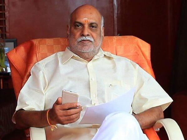 director raghavendra rao working on Pelli Sandadi movie sequel