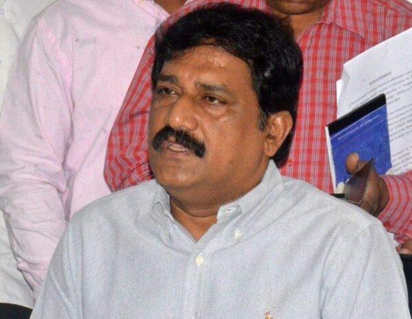 ganta-srinivasa-rao-negotiating-for-cabinet-post-in-ysrcp