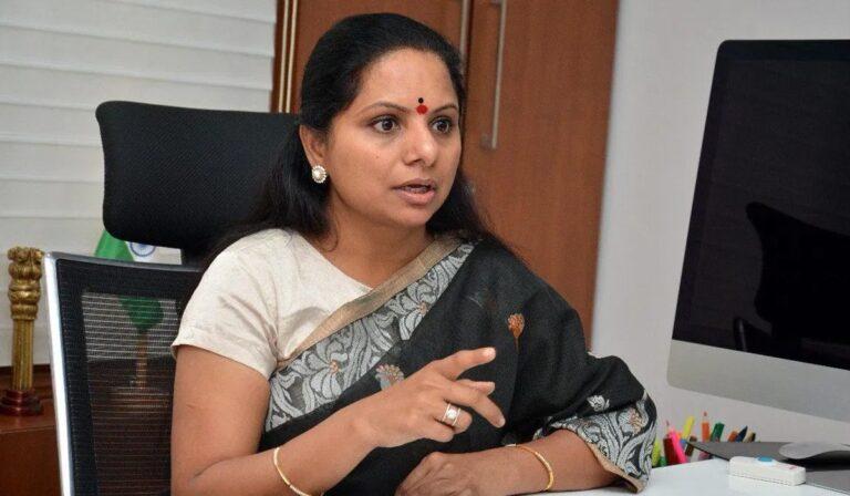 Kalavakuntla Kavitha political career