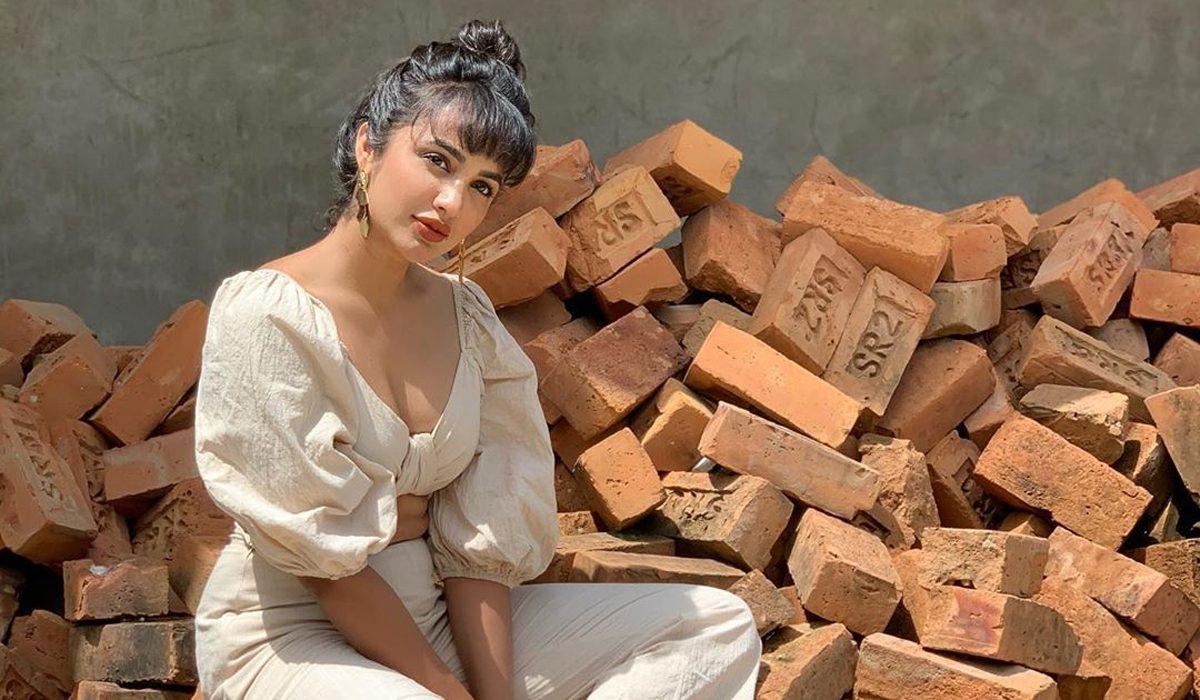 Wanted to Kiss The Guy I Knew, Not Random Guy - Tejaswi