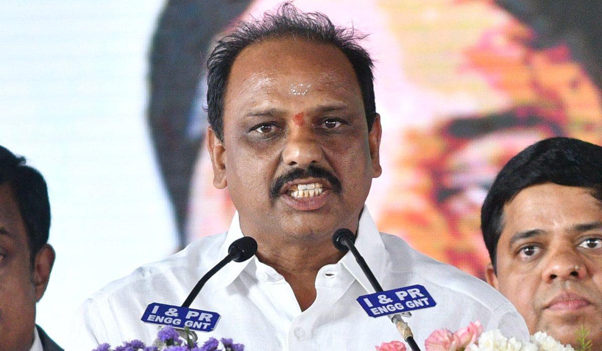 minister shankar narayana fires on pawan kalyan janasena