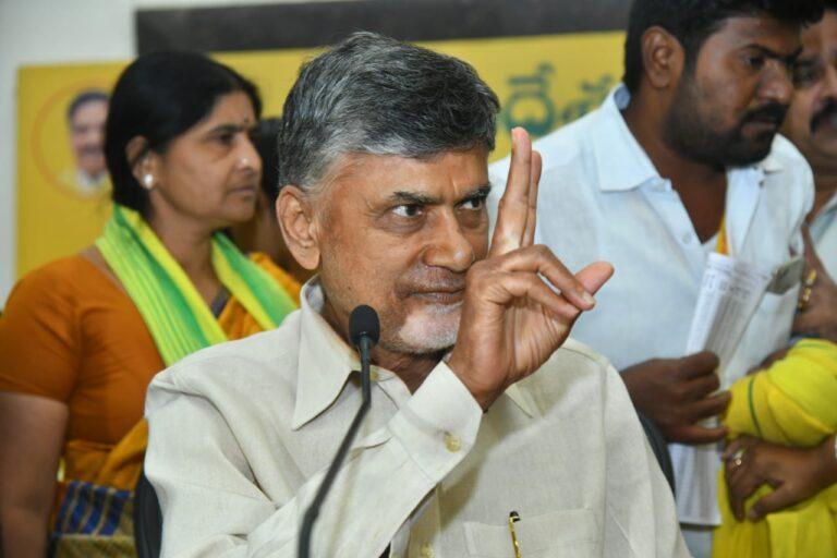 Chandrabbau Naidu - TTD