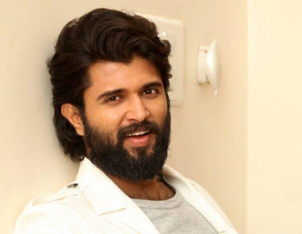 Production House Unconditional Sorry to Vijay Deverakonda