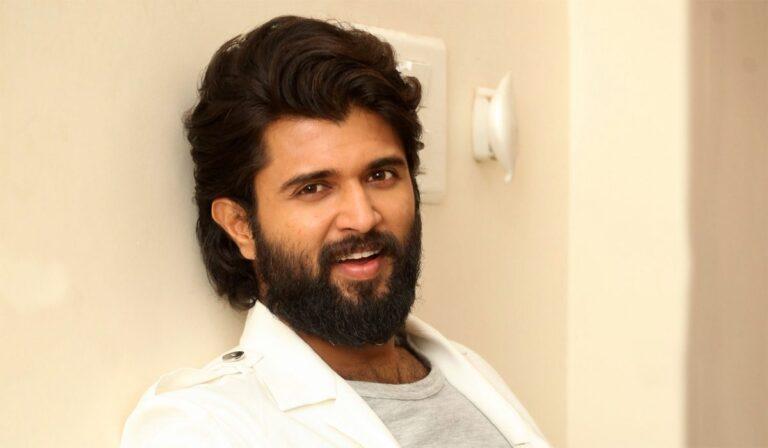 Production House Unconditional Sorry to Vijay Deverakonda
