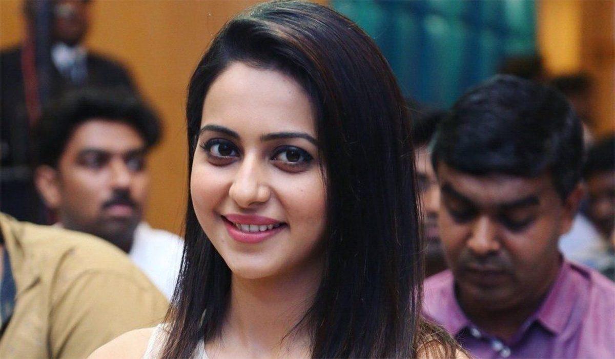 Rakul Accepts Drug Chats, Didn't Consume Though