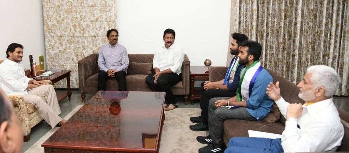 TDP MLA- Vasupalli Ganesh - Vijaya sai reddy - jagan -