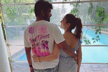 Top-Heroine-&-Director-BF--Celebrating-Birthday-on-Beach