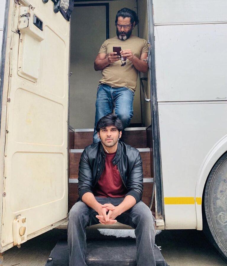 Dhruv Vikram - Breaking Bad, Star Father & Son Escaped Big Trolling
