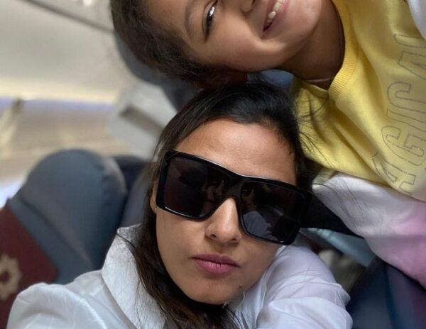 Mahesh-&-Namrata-Didn't-Leave-the-Occasion-to-Dote-on-Her