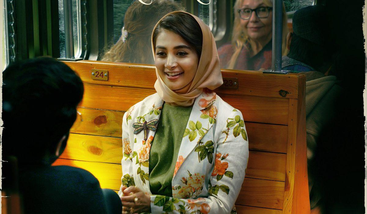 Pic Talk: A Fresh Looking Pooja Hegde From Radhe Shyam