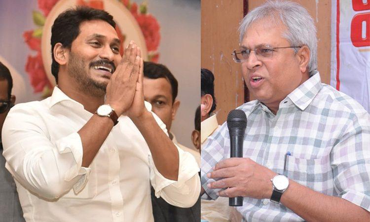 Vundavalli Aruna Kumar - YS Jagan