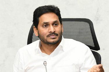 Jagan's War on Judiciary - What Legal Experts Say!