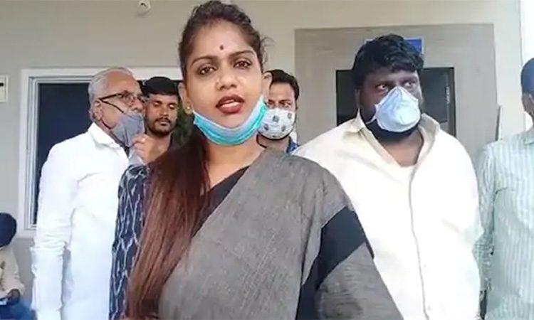 Kathi Karthika Bigg Boss Telangan Dubbaka By Elections