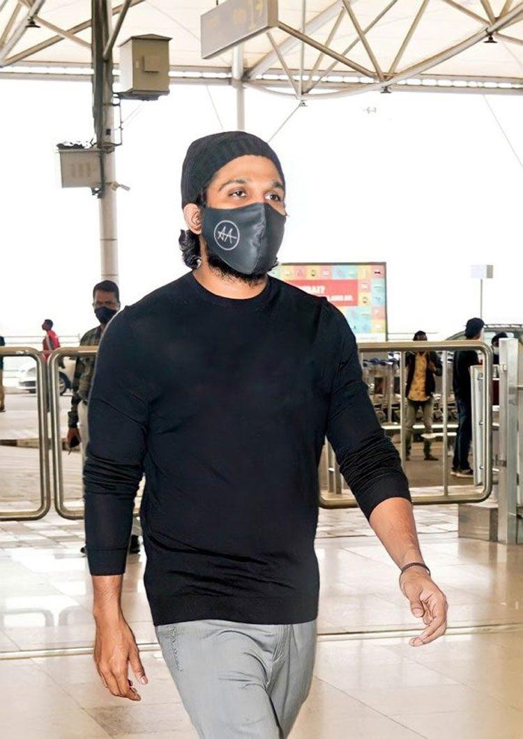 Allu Arjun Just Arrived for Pushpa, Back to Hyd Immediately?