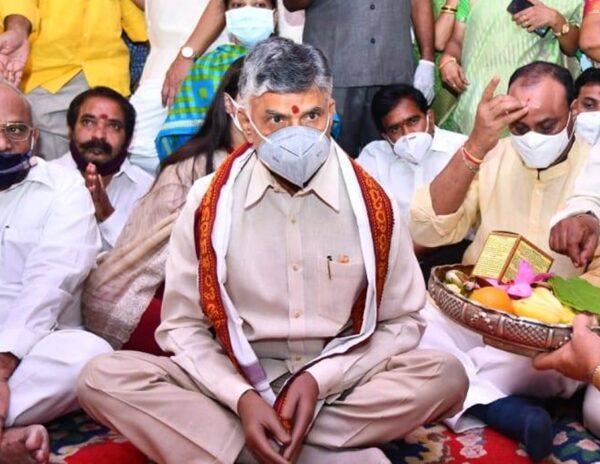 Chandrababu Naidu -punches on ysrcp government