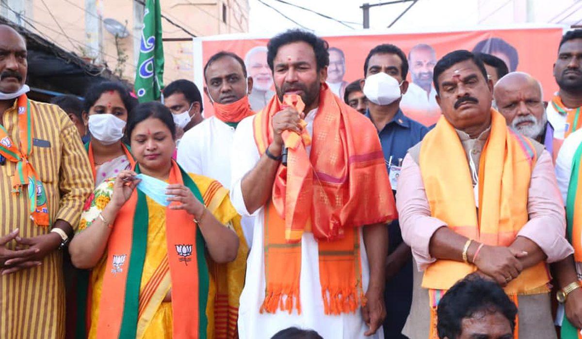 Kishan Reddy responds on KCR Narendra Modi Meet