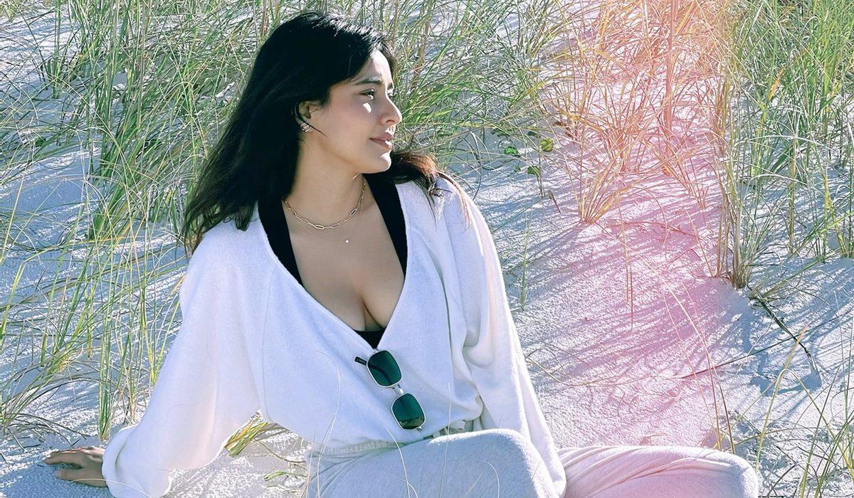 Neha Sharma's Unending Cleavage Show