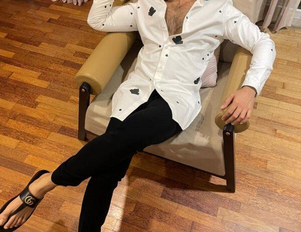 Deverakonda Baring Hairy Chest, Hotness Personified
