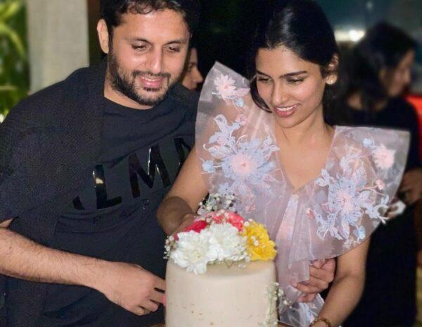 Nithin's-Special-Moments-With-Pretty-Wife