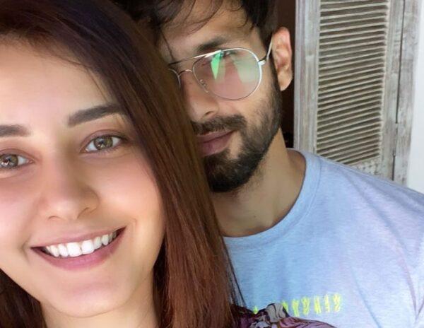 Raashi Khanna - OTT Debut with Shahid Kapoor