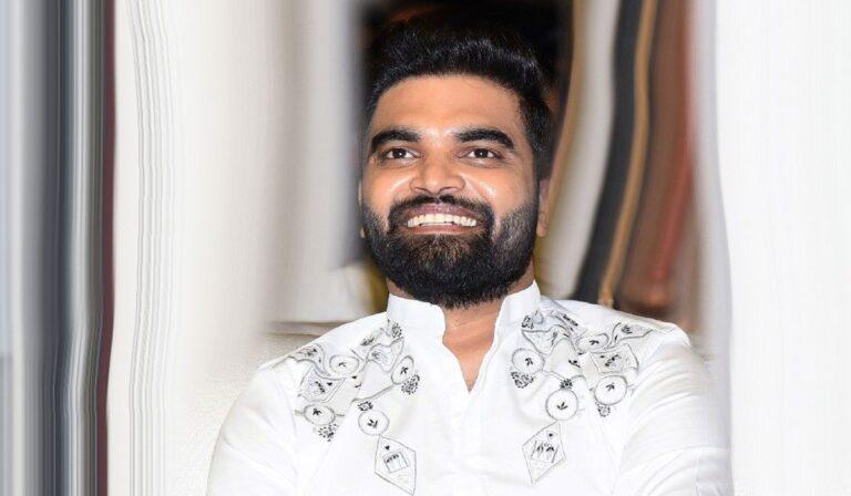 pradeep machiraju 30 rojjulo preminchadam ela