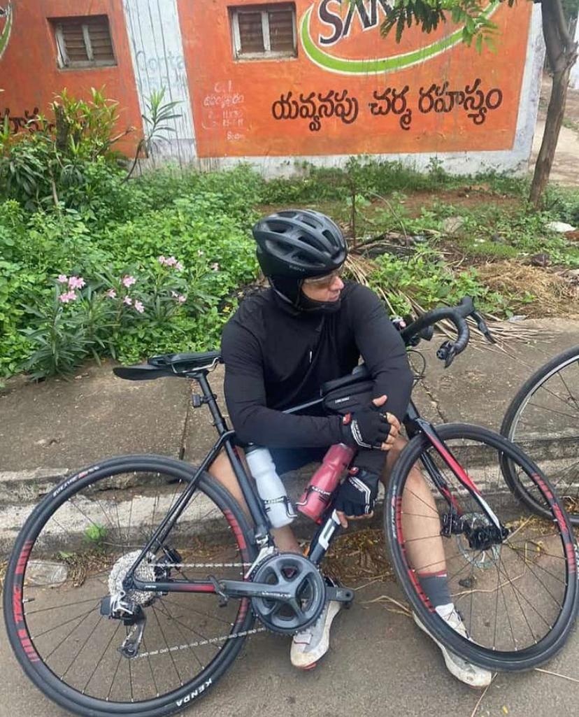 Ajith Kumar Cycling in Hyderabad - (5)