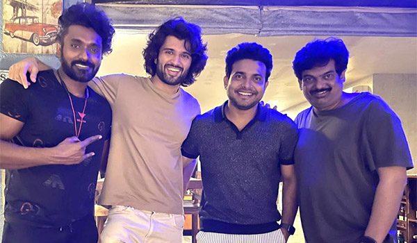 'Jabardast' Actor Gives Best Moments of Vijay Deverakonda