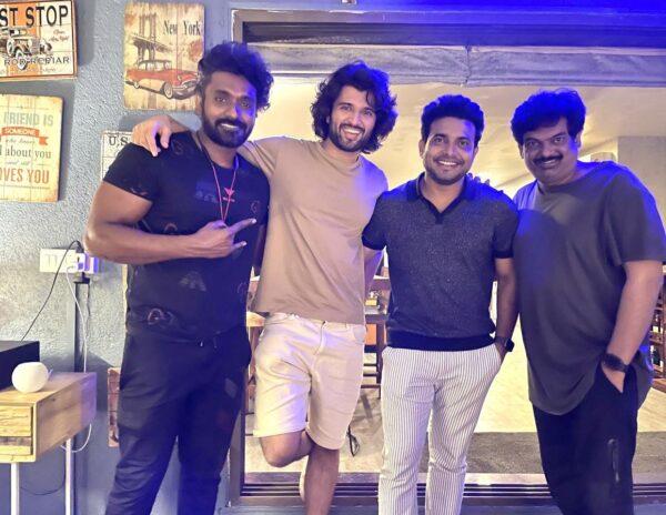 'Jabardast'-Actor-Gives-Best-Moments-of-Vijay-Deverakonda