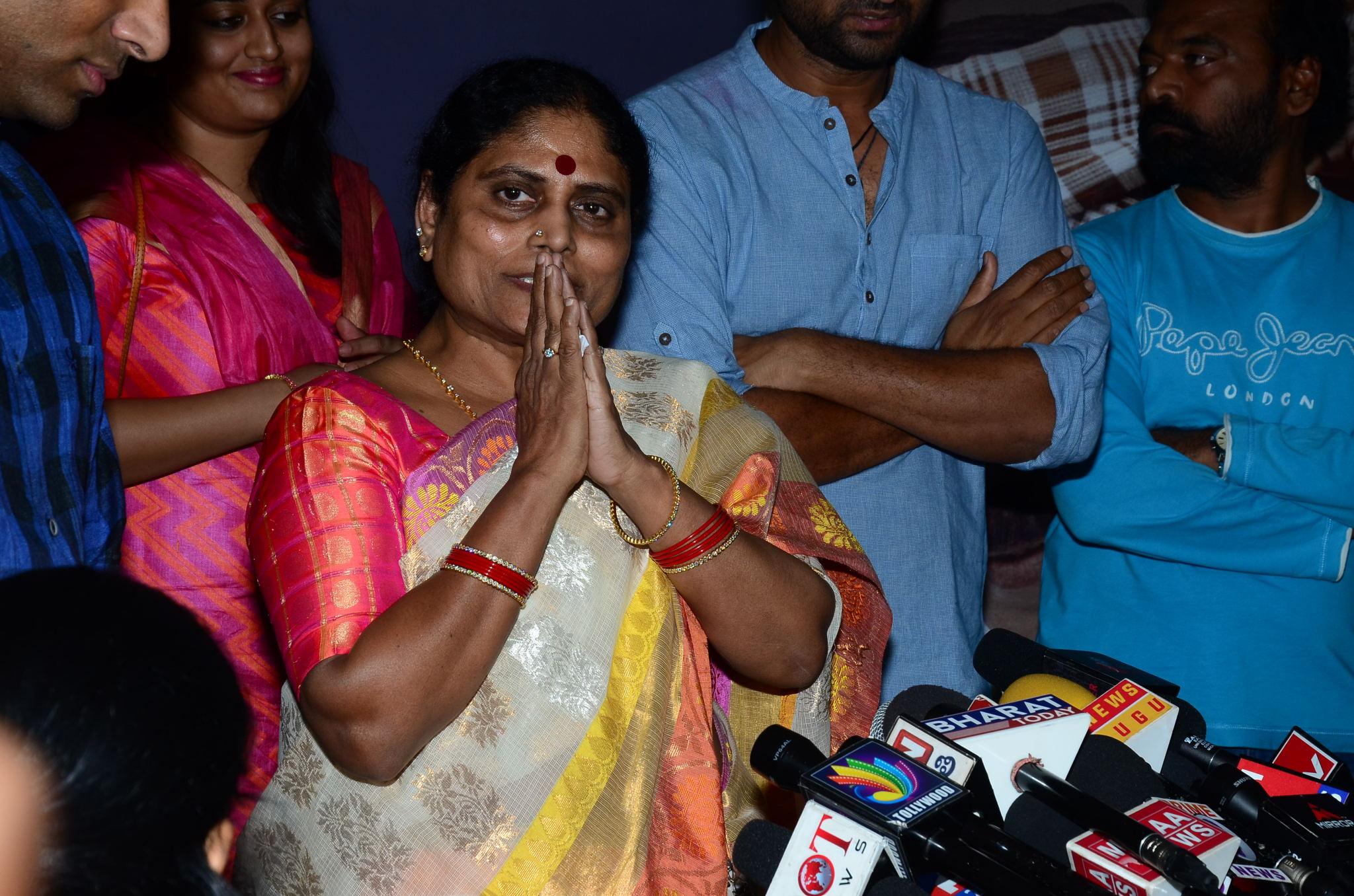 YS-Vijayamma