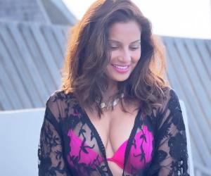 Bipasha Basu Insta Hot Photoshoot Stills