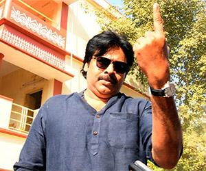 Pawan Kalyan Casted his Vote in Vijayawada Municipal Elections 2021