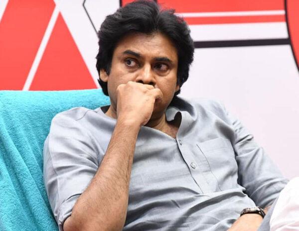 Pawan Kalyan supports TRS
