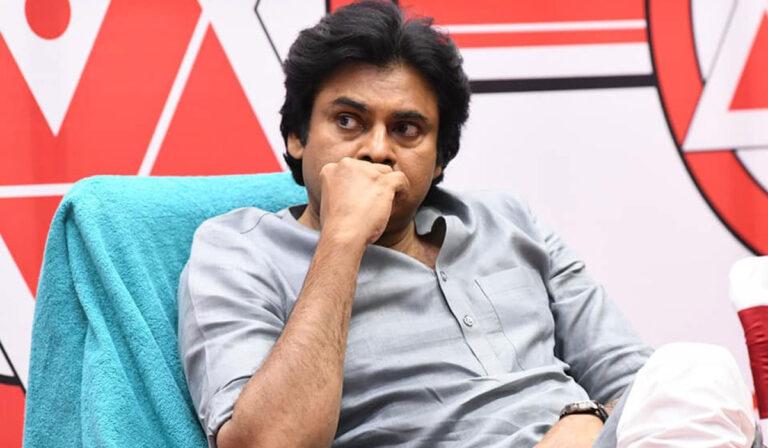 Pawan Kalyan supports TRS