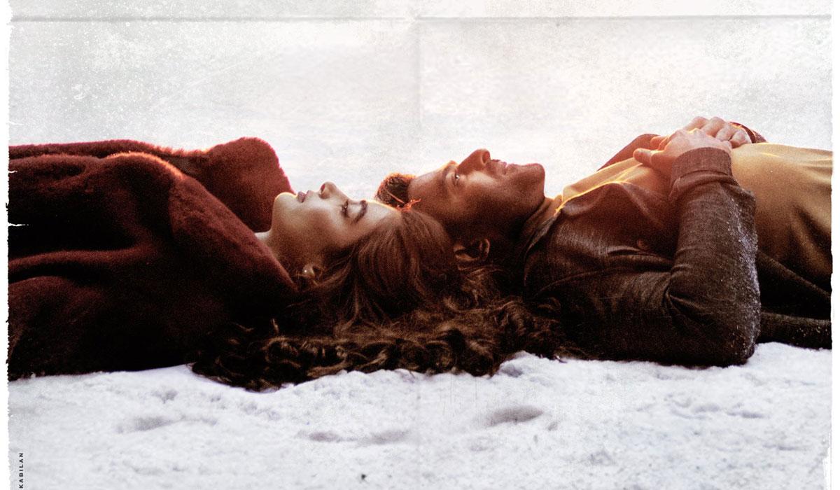 Radhe Shyam Shivaratri Spl: Prabhas and Pooja Lost in Love