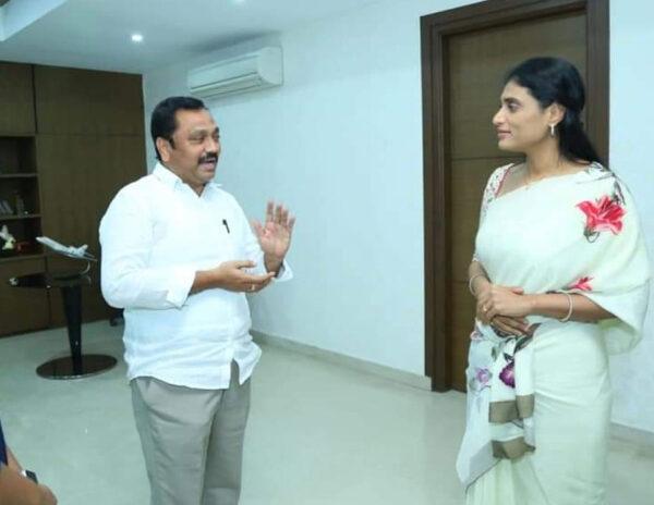 YS Sharmila tour in 33 districts of Telangana