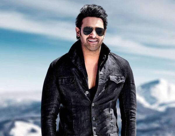 ప్రభాస్ ఫోన్ లో సోషల్ మీడియా యాప్ల్ కూడా ఉండవట