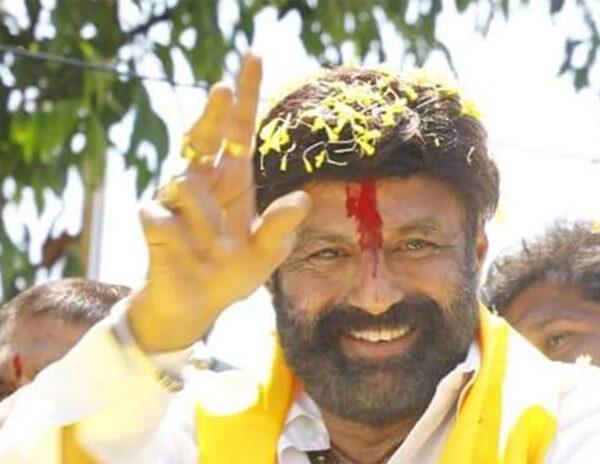 బాలయ్యను ఎదురుకోలేక విషప్రచారం మొదలెట్టిన సాక్షి