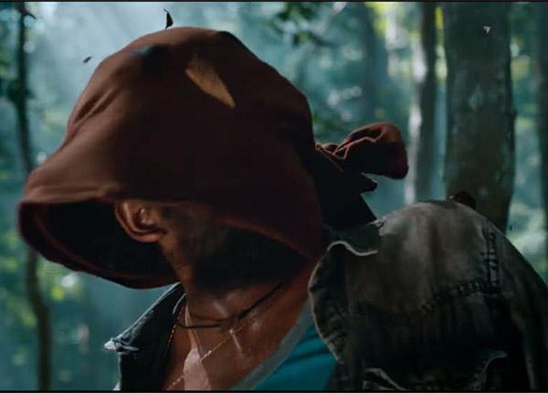 Pushpa Teaser Talk: Impactful Larger Than Life Forest Action Thriller