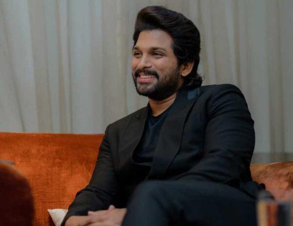 Allu Arjun vaccinates his staff