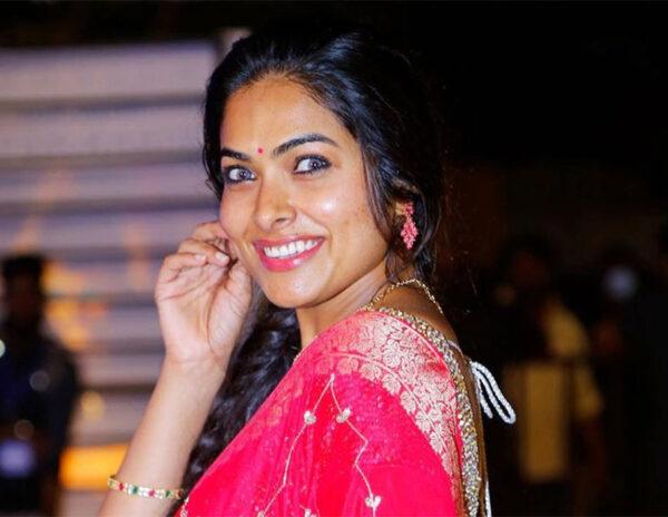 Bigg Boss Beauty Excited About Chiranjeevi's Rumor
