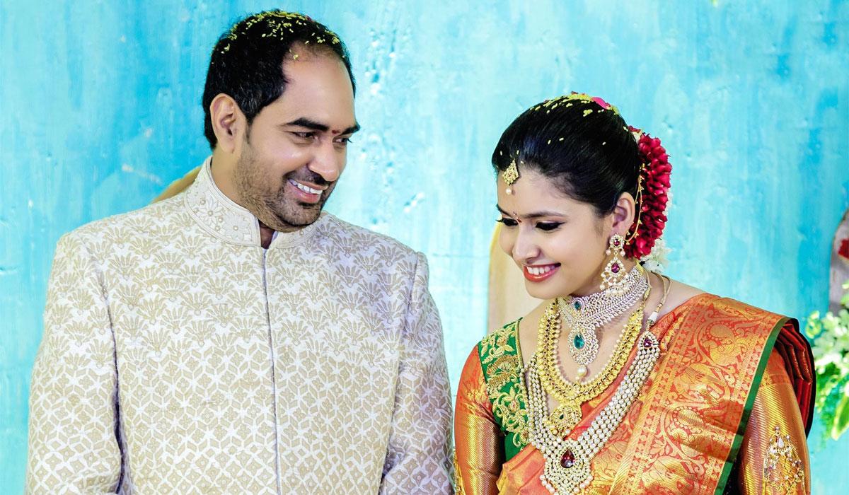 Director's Closeness To Heroine Led To Divorce