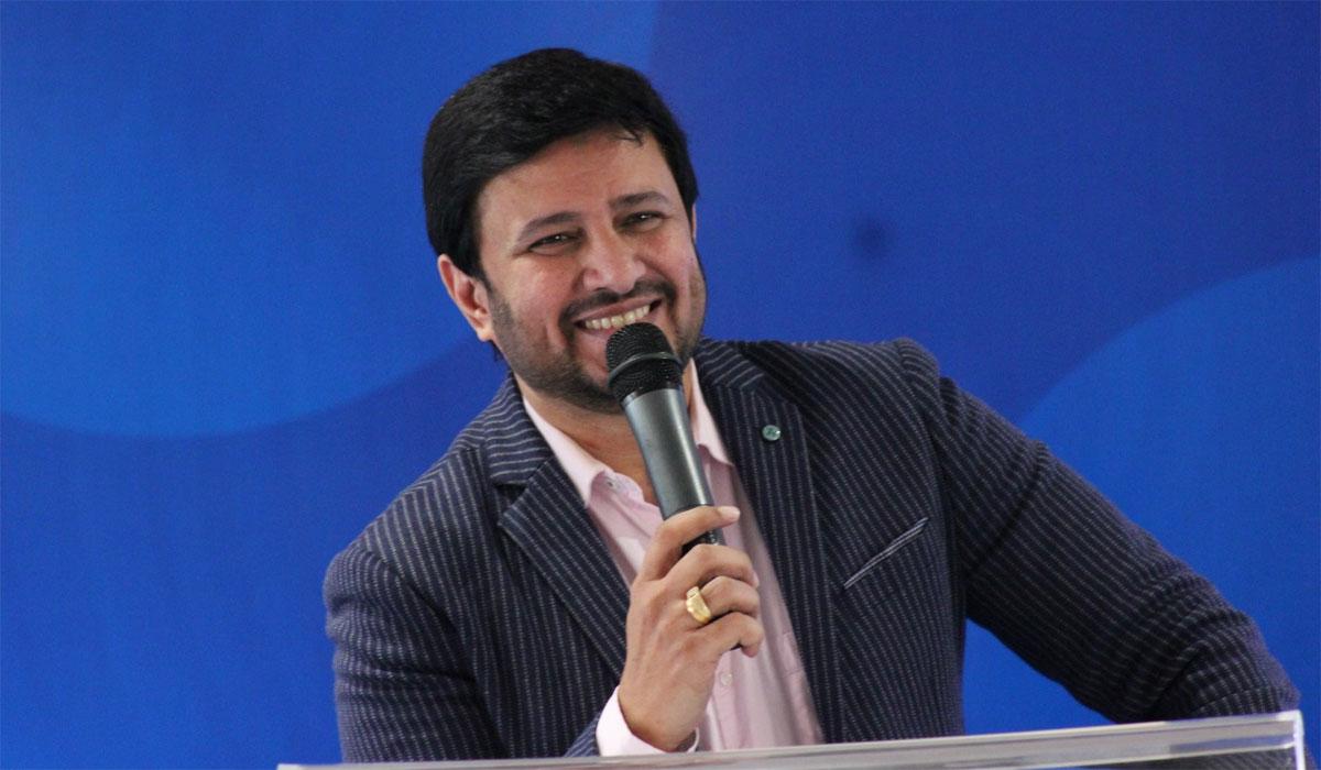 Legendary Producer Wanted to Convert into Christianity - Raja Abel