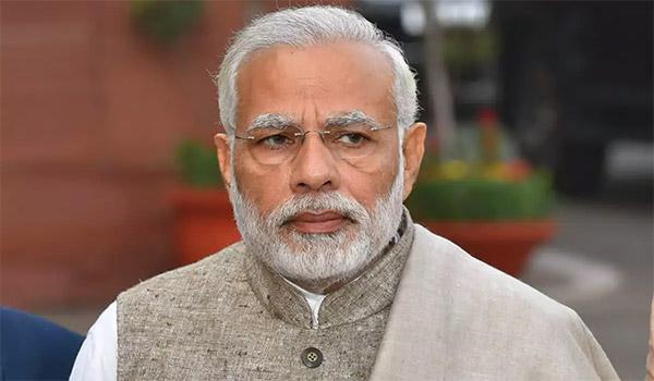 Modi Became Emotional Like Chandrababu