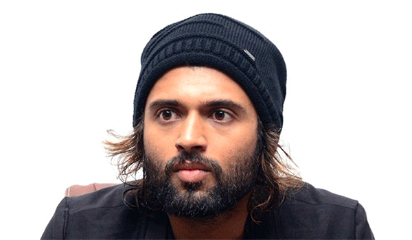 Vijay Deverakonda Struck Between Fans And Gloom