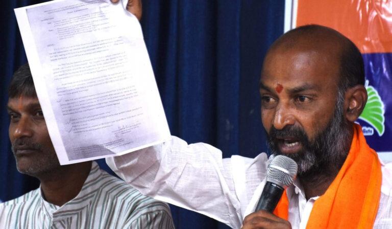 Bandi Sanjay Kumar fires on KCR government