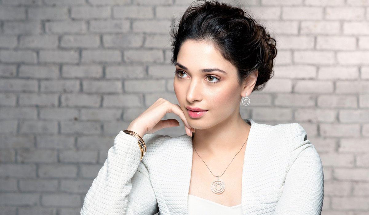 Looks Like Tamannah Bhatia Fell In Love
