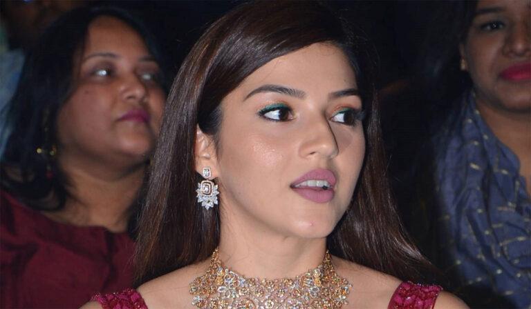 Mehreen Kaur