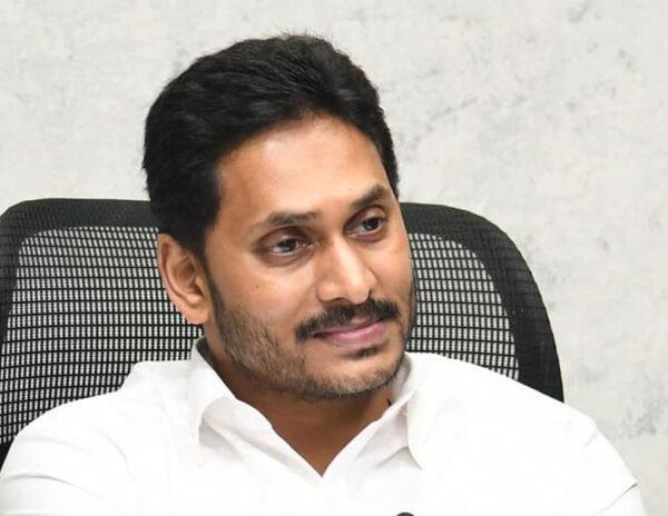 Senior Minister Considering To Ditch Jagan?